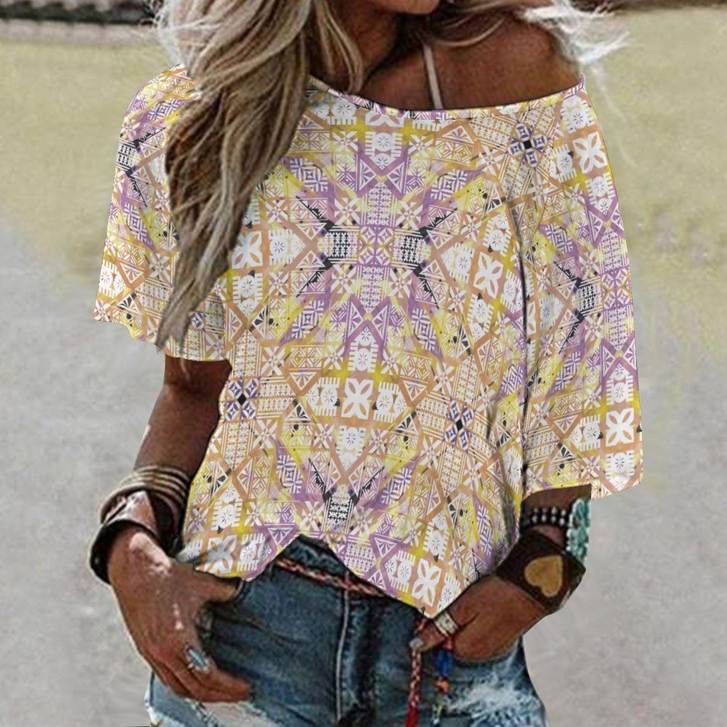 Fiji Masi Off the Shoulder Half-Sleeve T-shirt 1