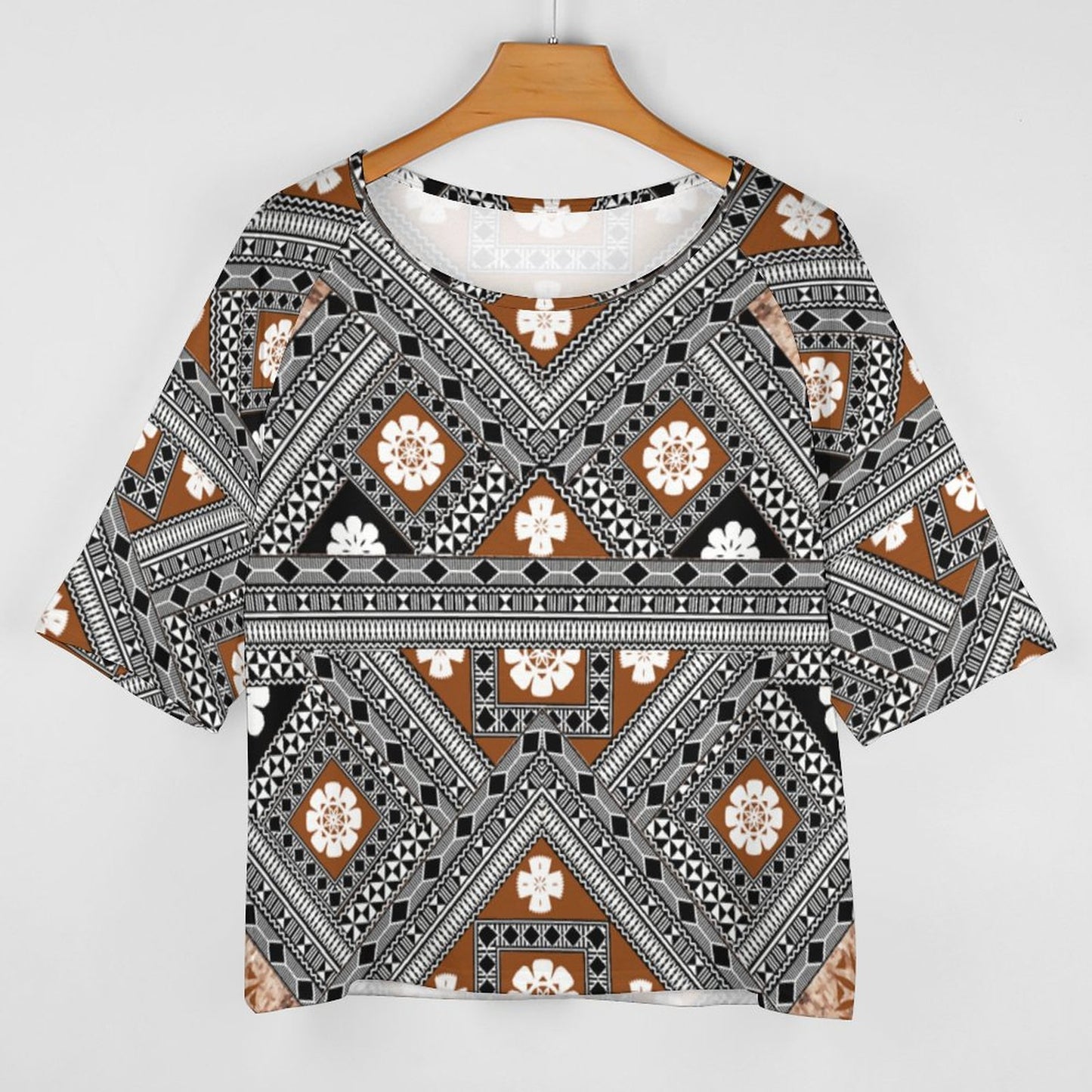 Fiji Masi Off the Shoulder Half-Sleeve T-shirt 2