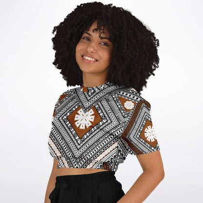 Fiji Masi  Short Sleeve Crop Top 1