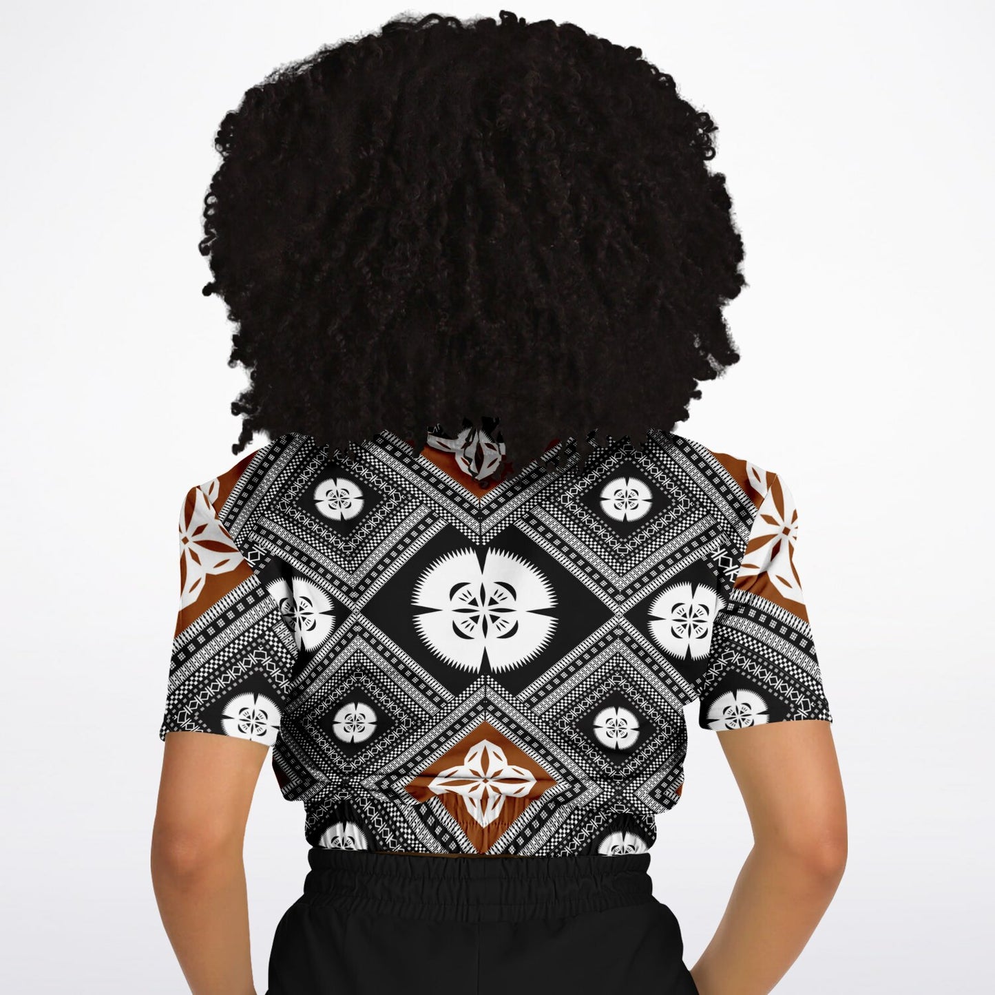 Fiji Masi  Short Sleeve Crop Top 2