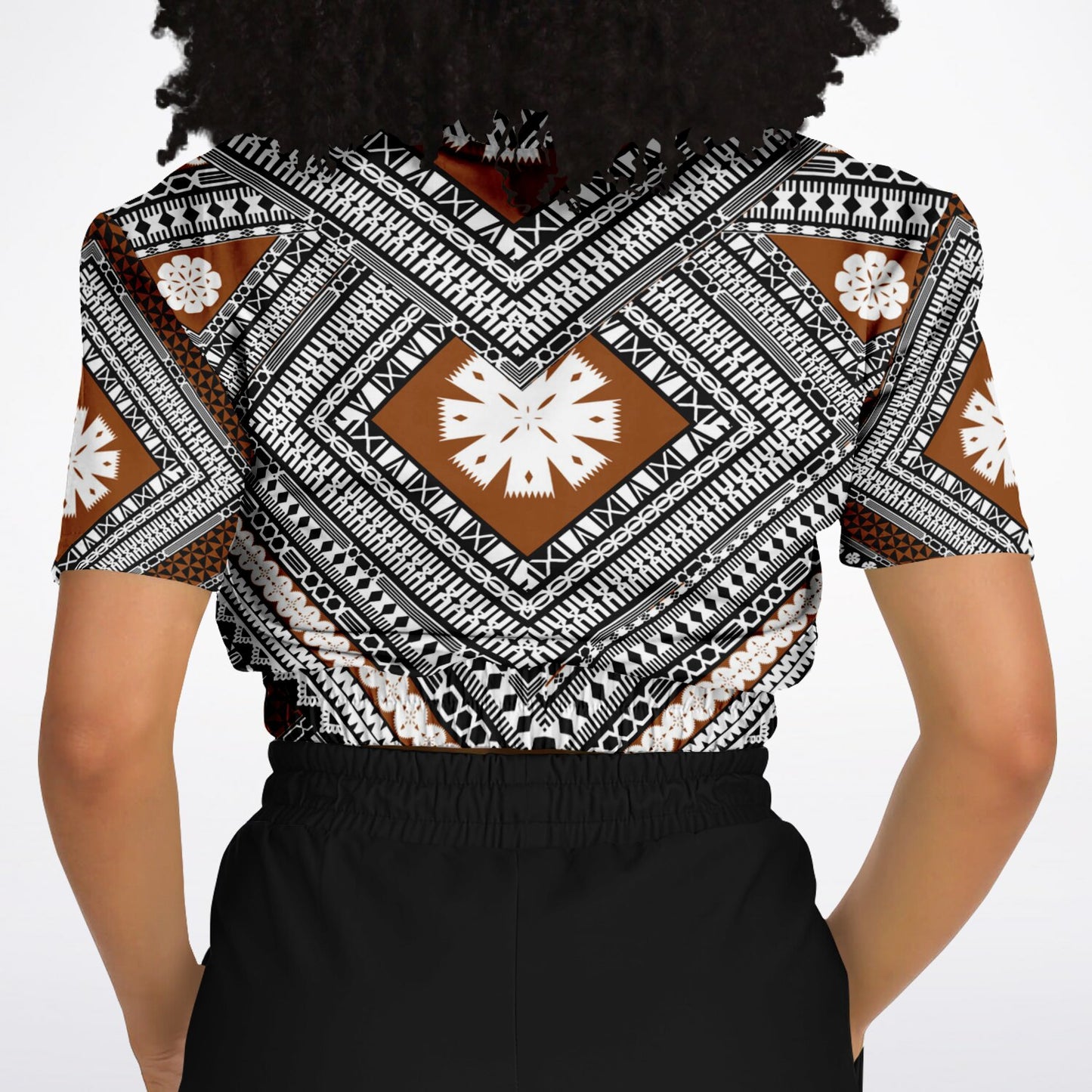 Fiji Masi  Short Sleeve Crop Top 1